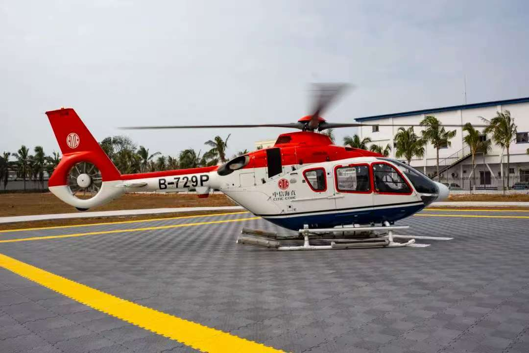 重型快铺式停机坪案例